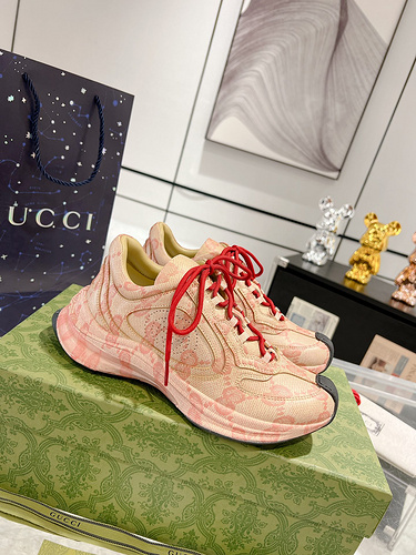 Gucci Run Shoes
