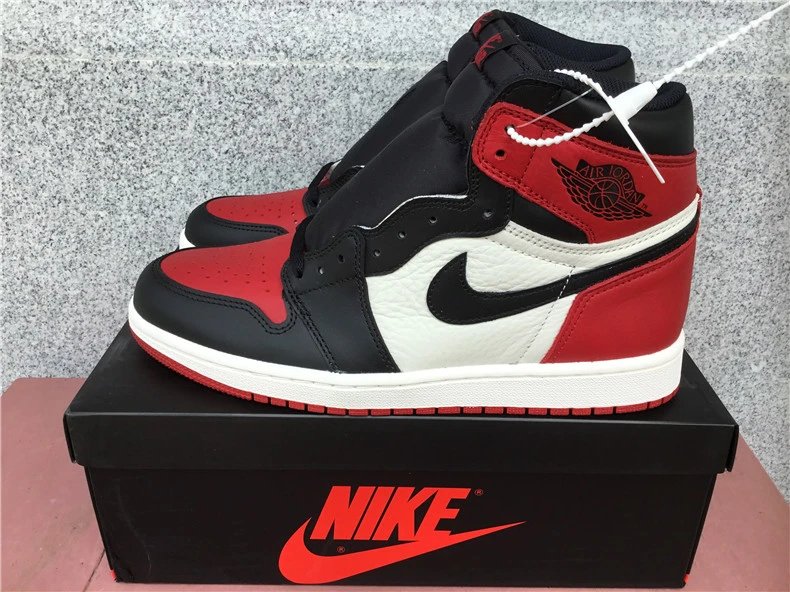 Air Jordan 1 High  0G Bred Toe