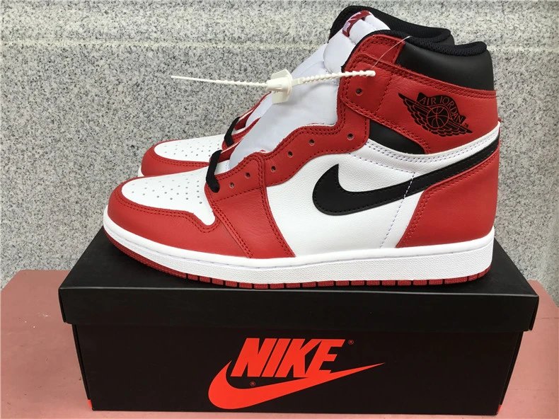 Air Jordan 1 Retro High 0G chicago