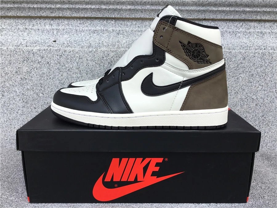 Air Jordan 1 High Dark Mocha