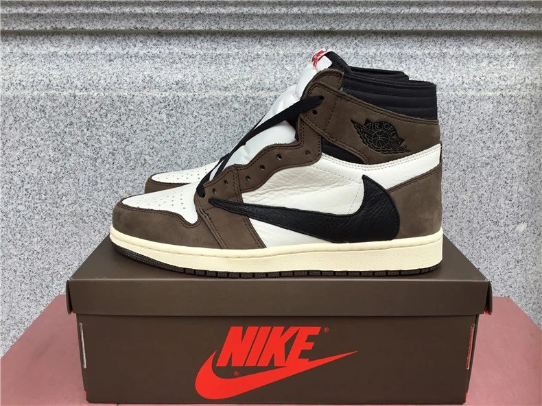 Air Jordan 1 High X Travis Scott
