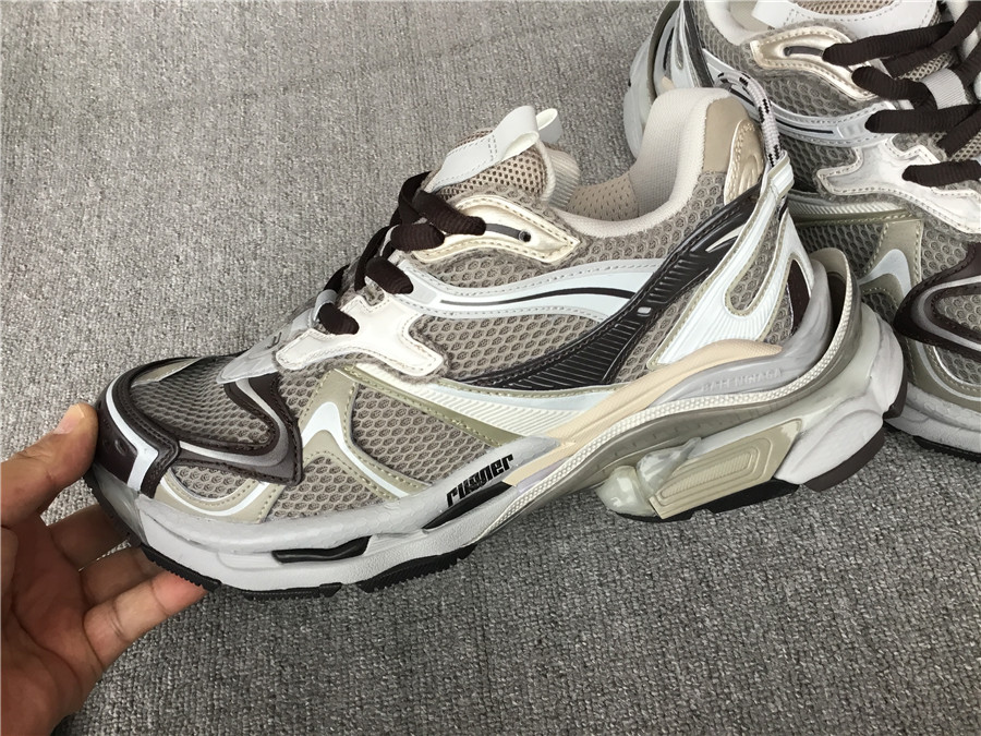 Balenciaga Runner Shoes - Imagine 28