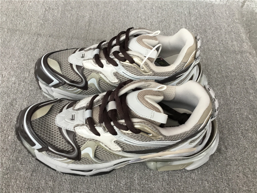 Balenciaga Runner Shoes - Imagine 10