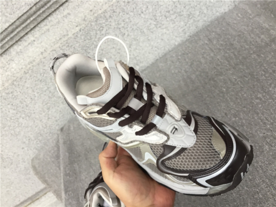 Balenciaga Runner Shoes - Imagine 24