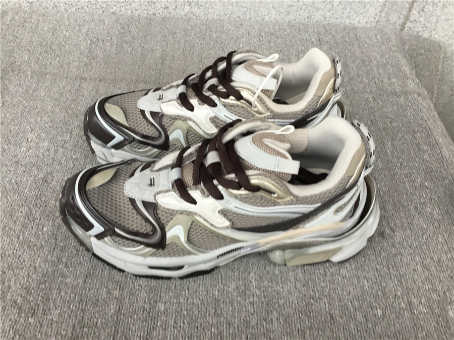 Balenciaga Runner Shoes - Imagine 6