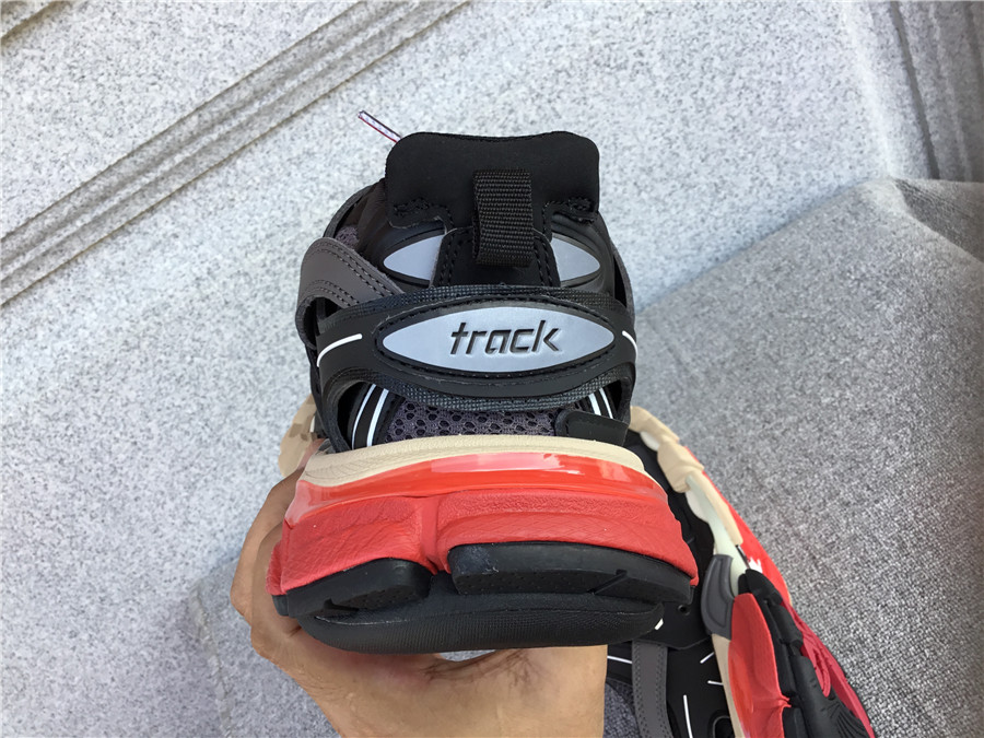 Balenciaga Track 3.0 Shoes - Image 27