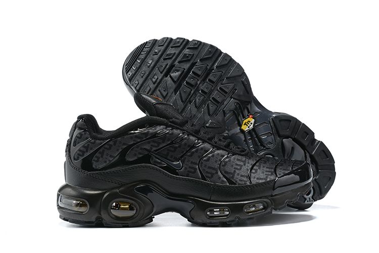Nike Air Max TN Shoes - Image 4