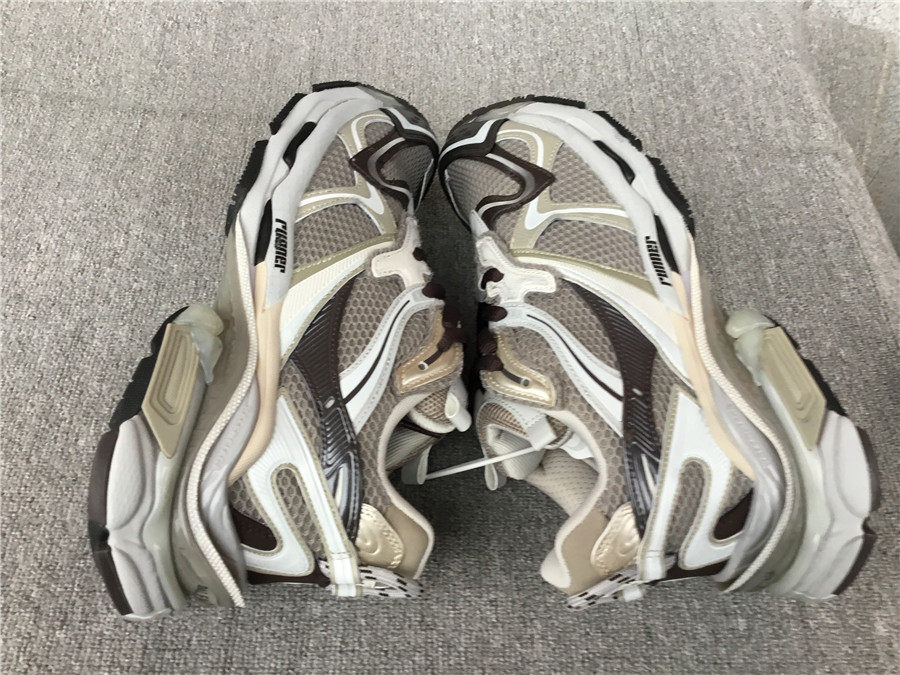 Balenciaga Runner Shoes - Imagine 12