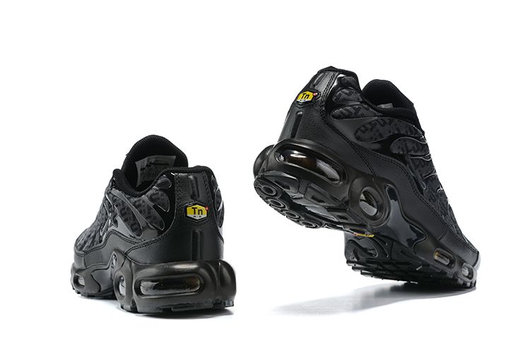 Nike Air Max TN Shoes - Image 8
