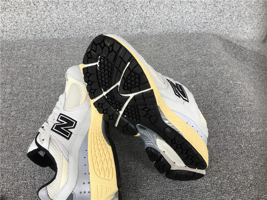 New Balance WL2002 Shoes - Imagen 15