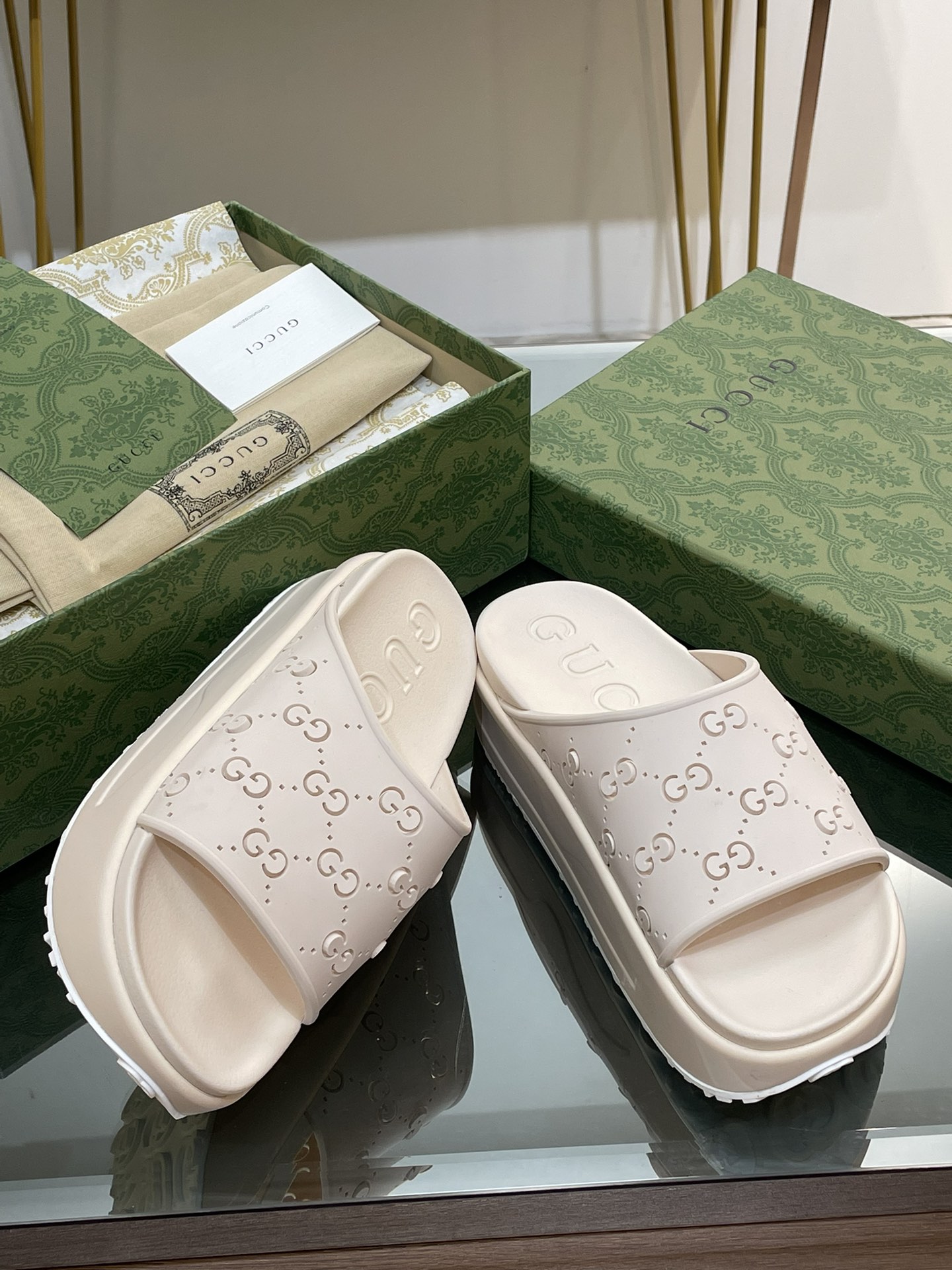 Gucci Slipper Shoes - Imagine 10