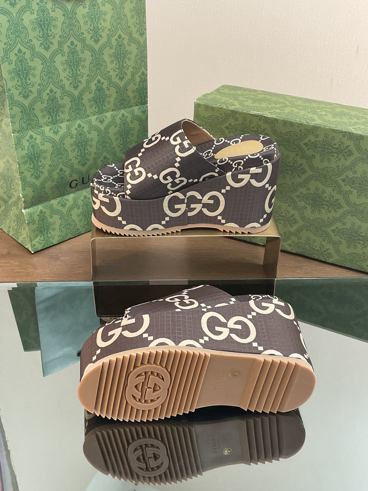 Gucci Slipper Shoes - Imagem 4