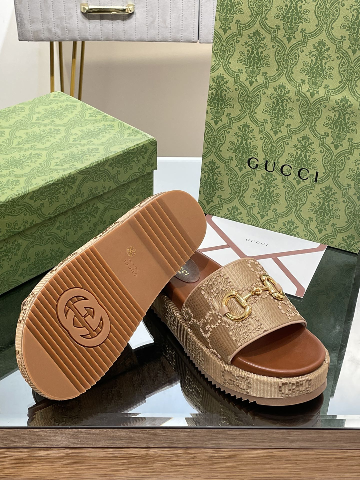 Gucci Slipper Shoes - Imagem 4