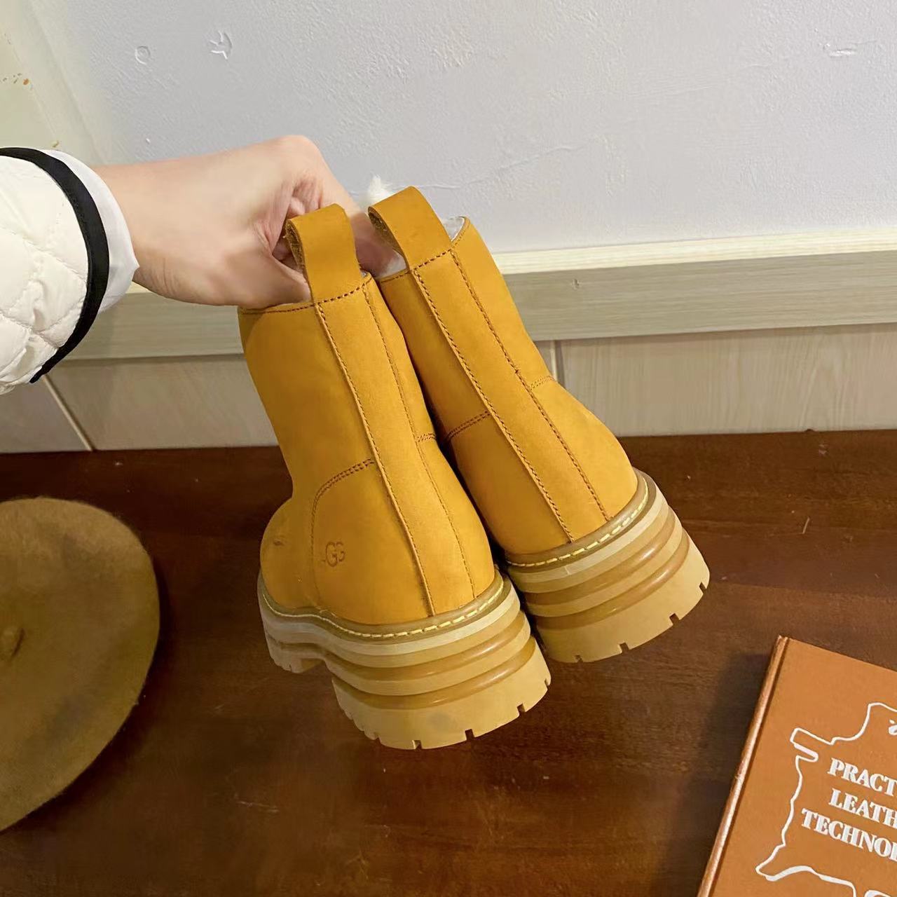 Ugg Shoes EU36-40 - Imagem 12