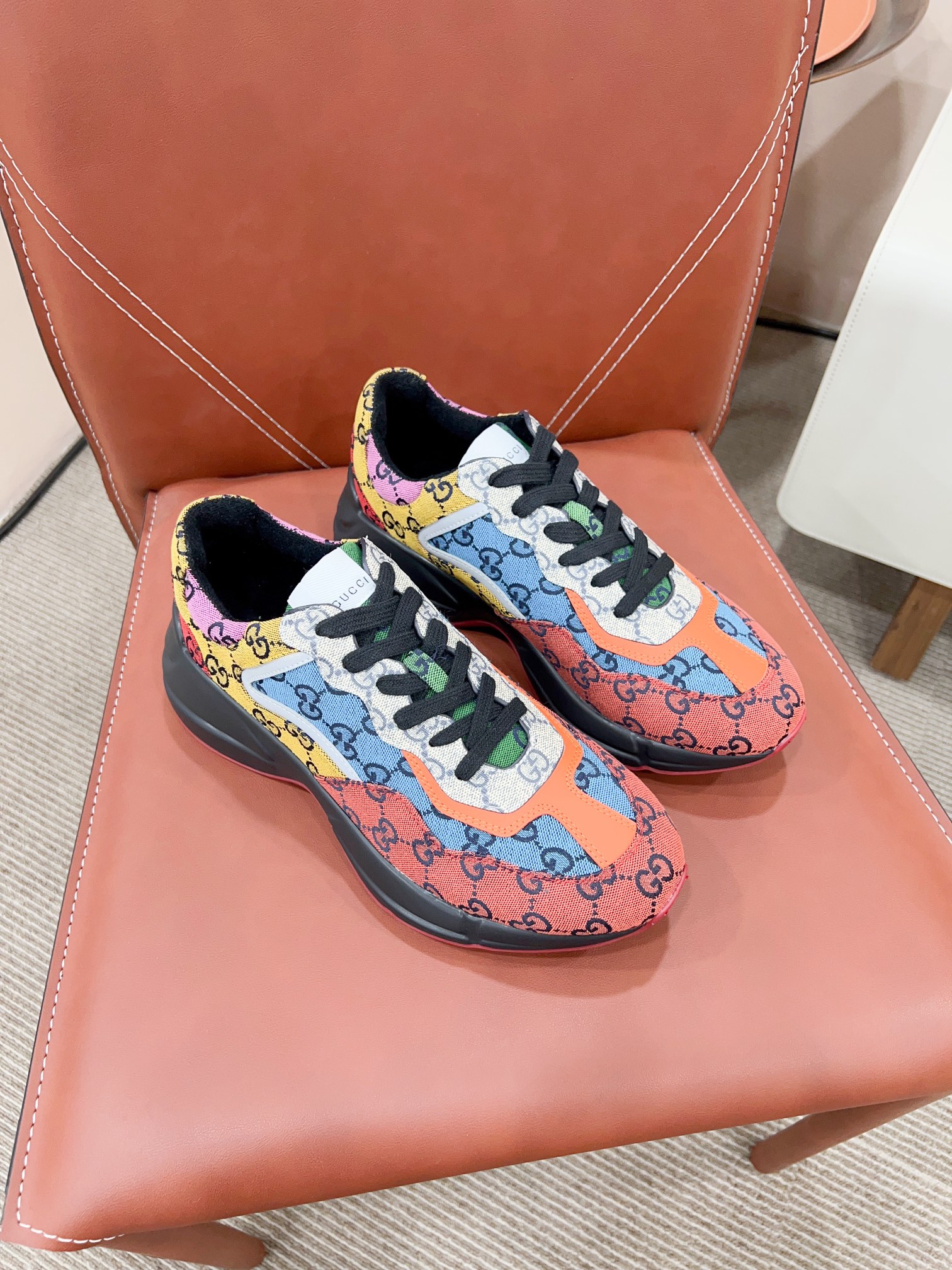 Gucci Rhyton Shoes - Imagine 7