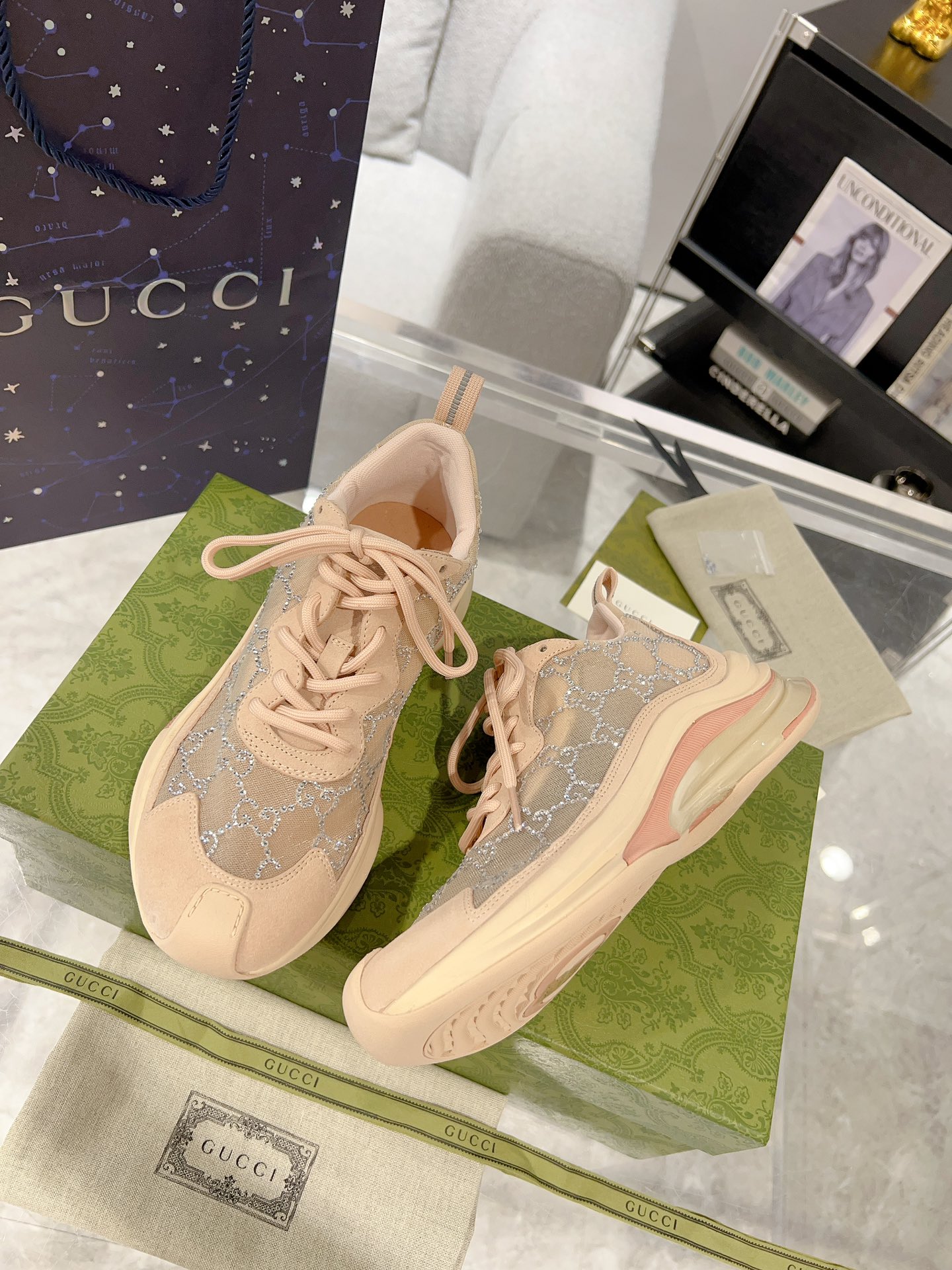 Gucci Run Shoes - Imagine 7