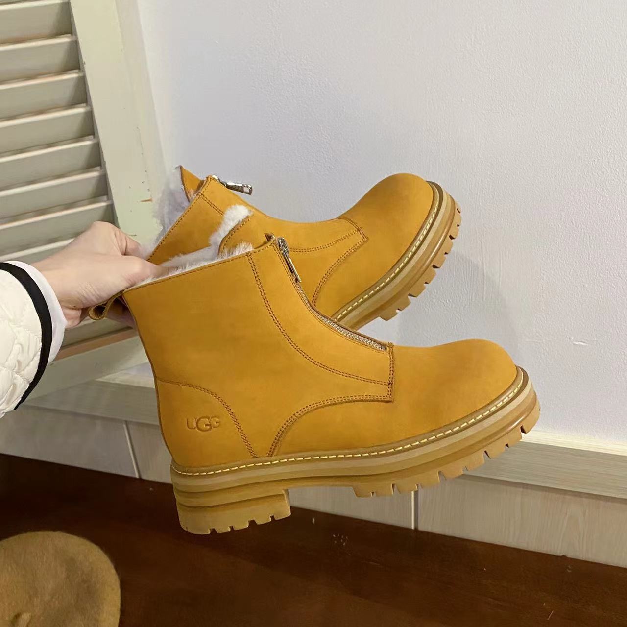 Ugg Shoes EU36-40 - Imagem 3