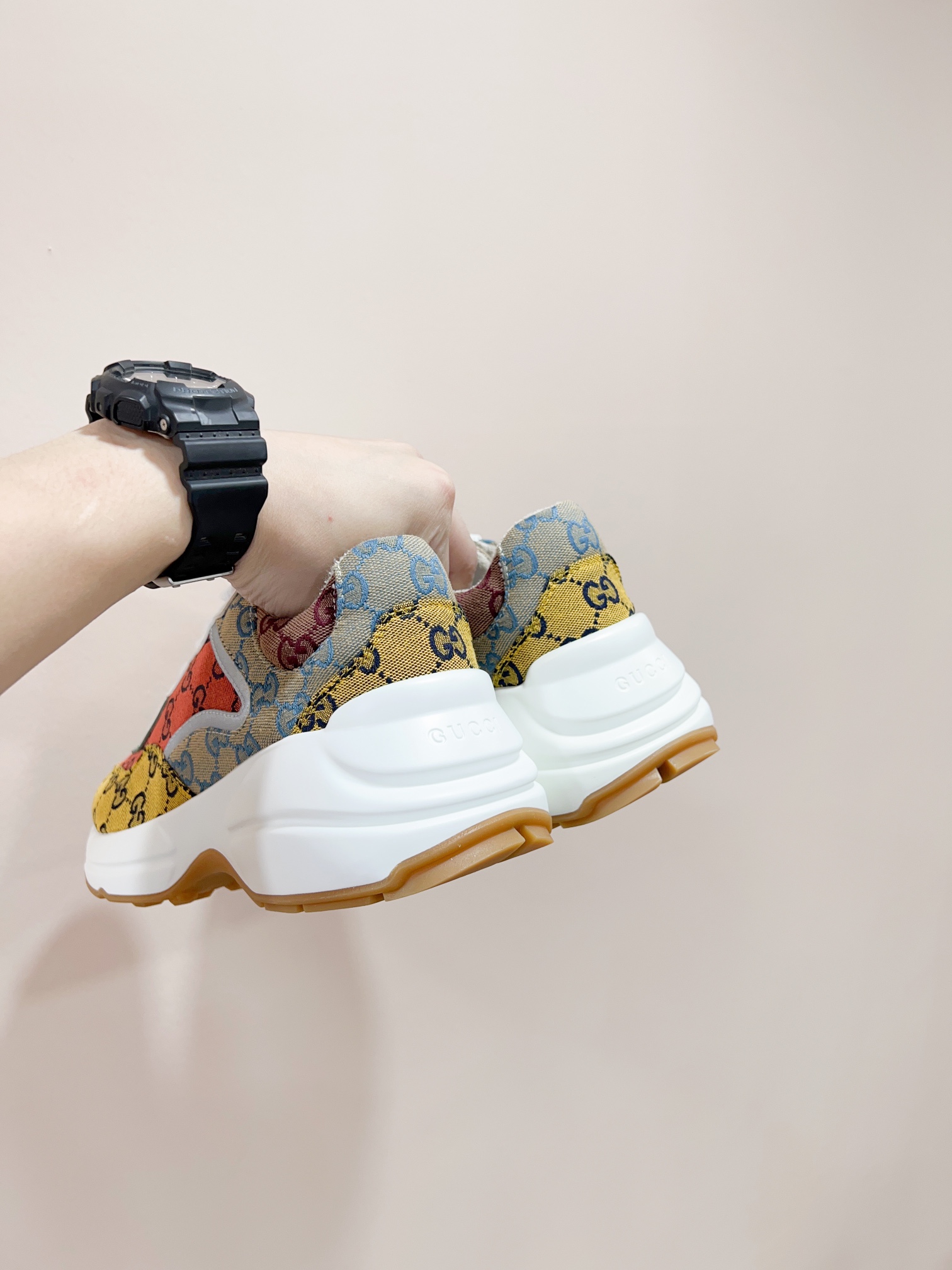 Gucci Rhyton Shoes - Imagine 4